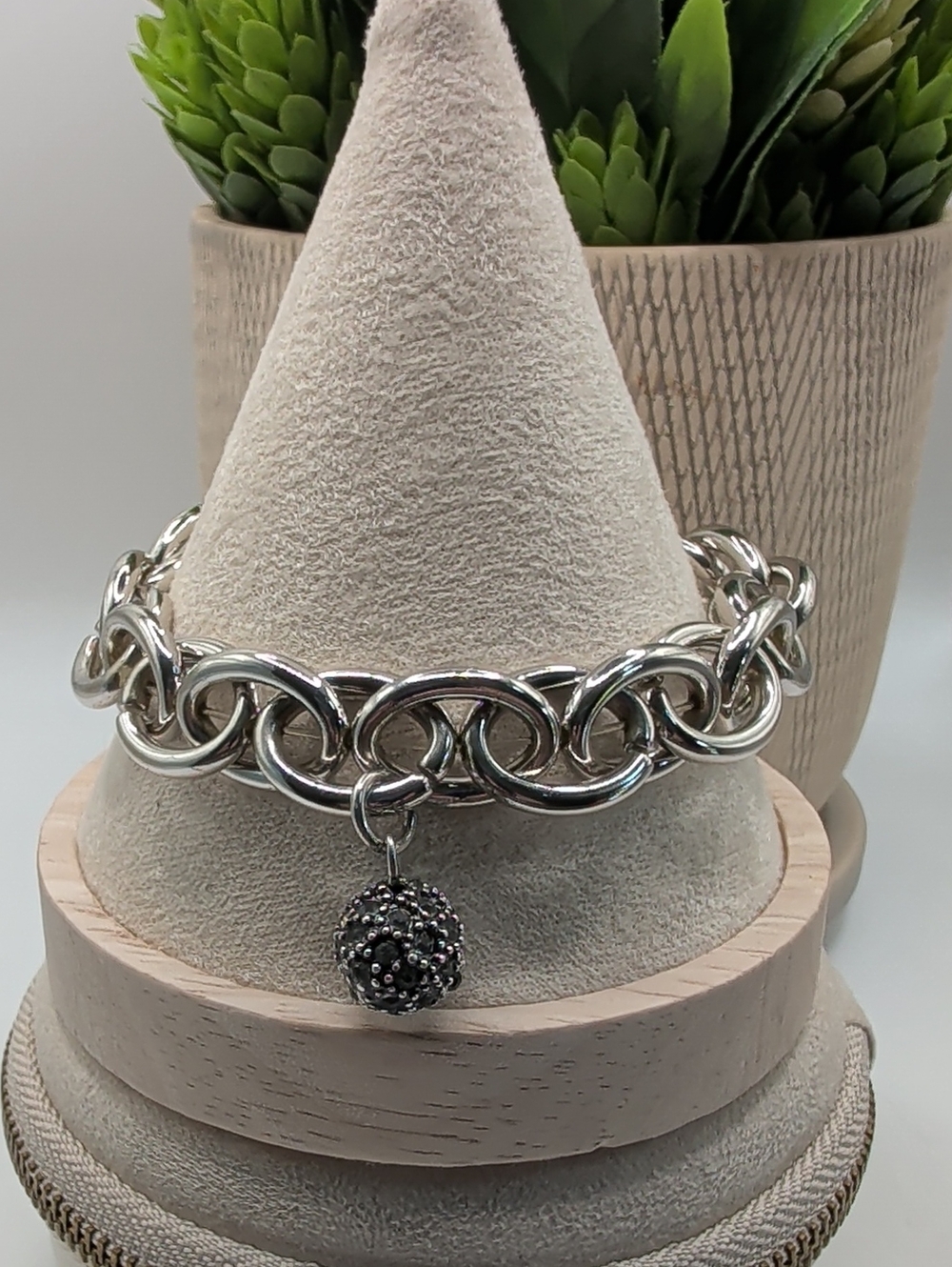 J.Jill Chunky Chain Bracelet Silver Gunmetal Tone With Pave Charm